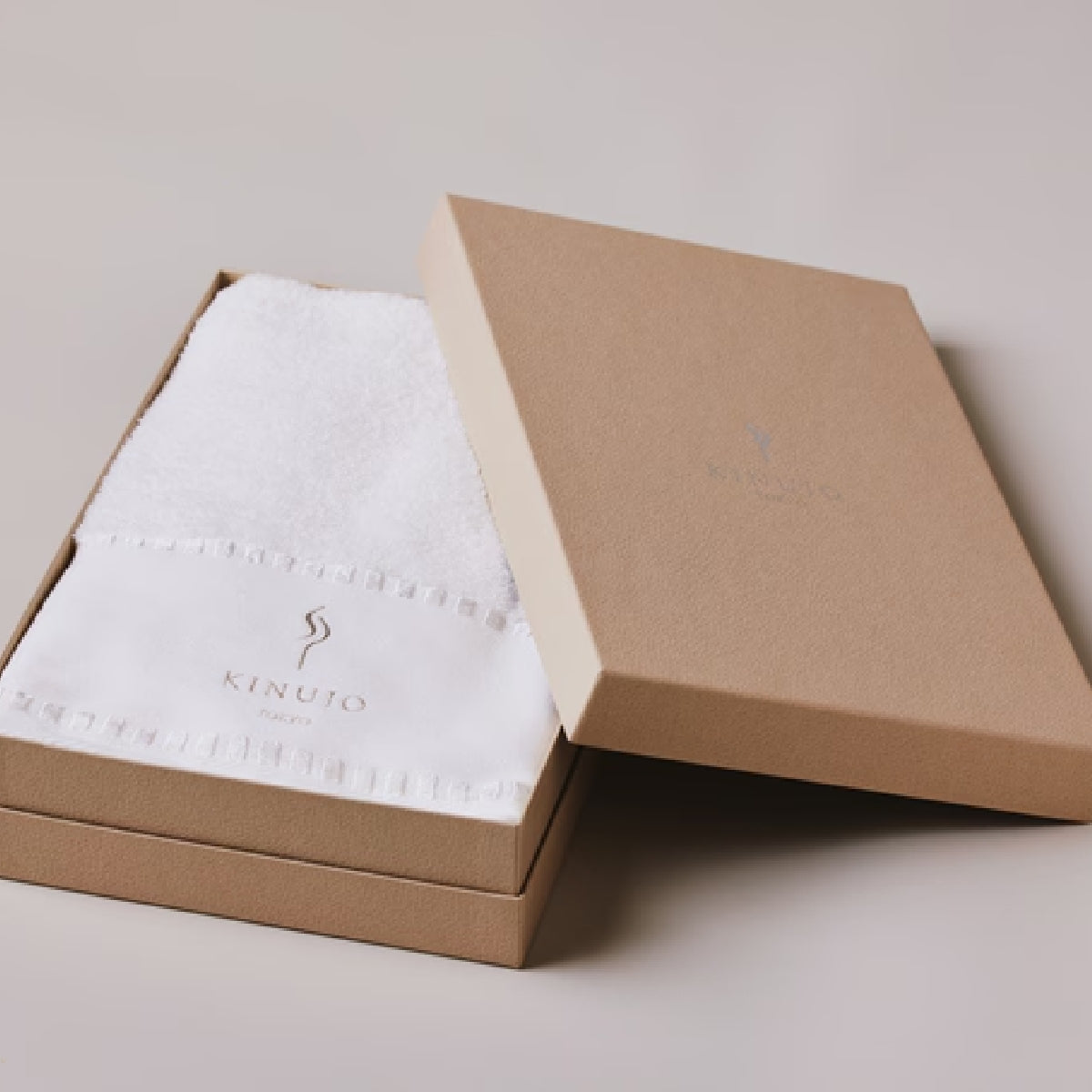KINUJO PRUME TOWEL